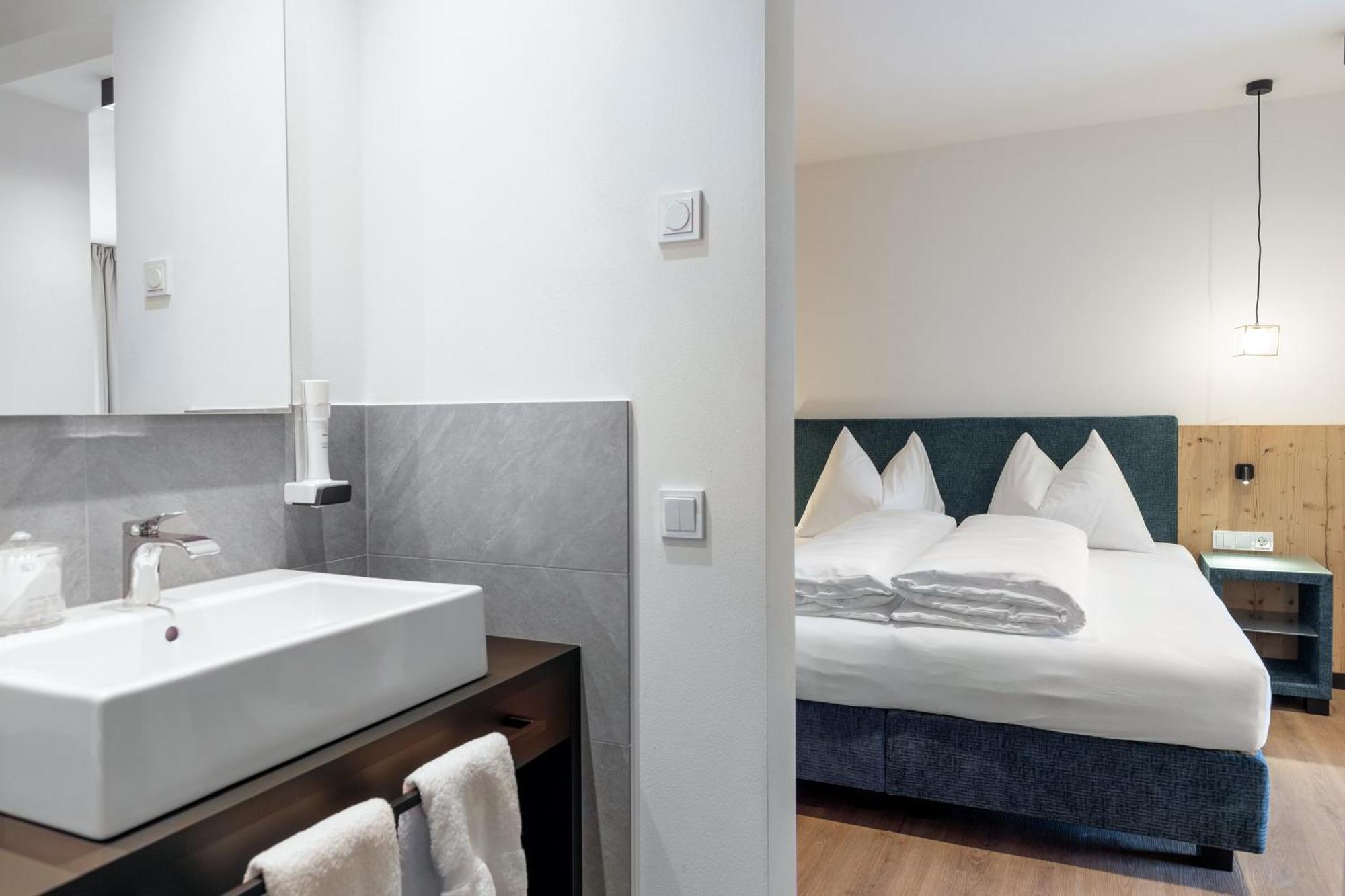 Hotel Alpenrose St. Valentin auf der Haid Exteriör bild